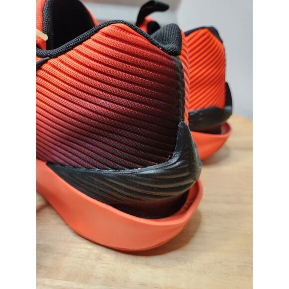 Nike G.T. Jump Academy Men’s 11 – Bright Crimson/Black – Basketball Sneakers - Picture 12 of 13